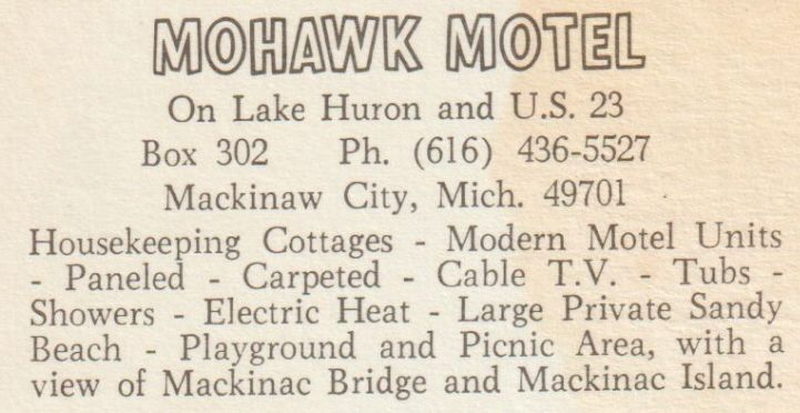 Mohawk Motel (Mohawk Motor Court) - Vintage Postcard